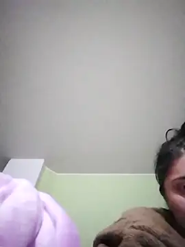 Snapshot of TifanyAmazinng chatting on December 2025 02:40:01 AM TifanyAmazinng online show from December 2025 02:40:01 AM