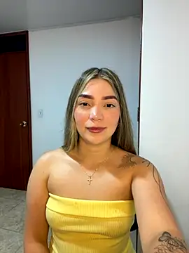 Snapshot of Chantel_sam chatting on September 2025 03:43:01 AM Chantel sam online show from September 2025 03:43:01 AM