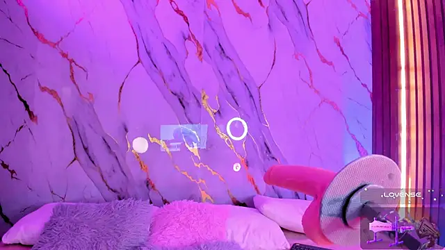 Snapshot of alicecute77 chatting on October 2025 02:35:01 AM alicecute77 online show from October 2025 02:35:01 AM