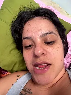 Snapshot of Moon-Lice chatting on January 2026 07:52:02 PM Moon-Lice online show from January 2026 07:52:02 PM