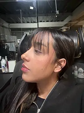 Aleja ruizz online show from February 2026 04:49:02 AM