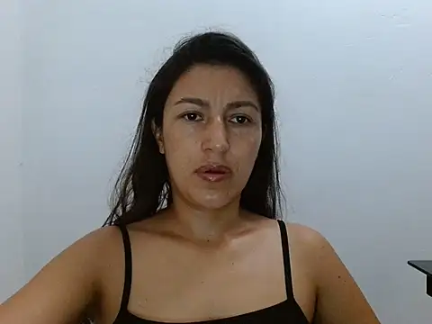 SarahFriendly online show from June 2026 01:57:01 PM