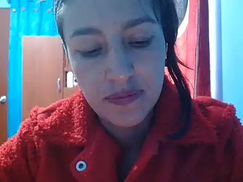 SarahFriendly online show from June 2026 06:45:01 PM