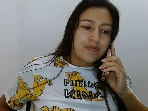SarahFriendly online show from July 2026 11:23:02 AM