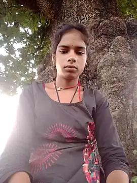 Snapshot of Gulika_Doshi chatting on September 2025 01:27:01 AM Gulika Doshi online show from September 2025 01:27:01 AM