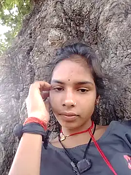 Snapshot of Gulika_Doshi chatting on September 2025 03:19:02 AM Gulika Doshi online show from September 2025 03:19:02 AM