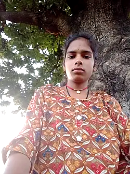 Snapshot of Gulika_Doshi chatting on September 2025 12:58:02 AM Gulika Doshi online show from September 2025 12:58:02 AM