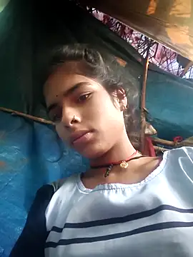 Snapshot of Gulika_Doshi chatting on October 2025 01:16:01 AM Gulika Doshi online show from October 2025 01:16:01 AM