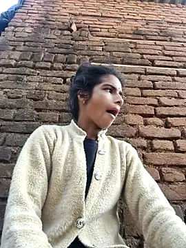 Snapshot of Gulika_Doshi chatting on November 2025 02:43:01 AM Gulika Doshi online show from November 2025 02:43:01 AM