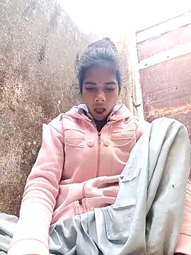 Snapshot of Gulika_Doshi chatting on November 2025 02:58:01 AM Gulika Doshi online show from November 2025 02:58:01 AM