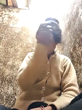 Snapshot of Gulika_Doshi chatting on December 2025 02:06:02 AM Gulika Doshi online show from December 2025 02:06:02 AM