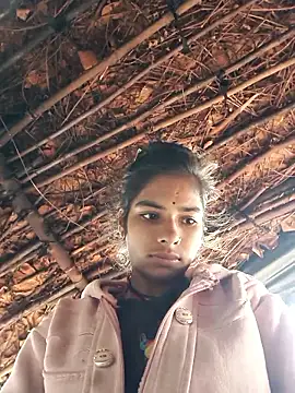 Snapshot of Gulika_Doshi chatting on January 2026 03:20:02 AM Gulika Doshi online show from January 2026 03:20:02 AM