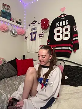 Snapshot of babygingerboo chatting on February 2026 07:40:01 AM babygingerboo online show from February 2026 07:40:01 AM