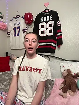 Snapshot of babygingerboo chatting on February 2026 08:22:02 AM babygingerboo online show from February 2026 08:22:02 AM