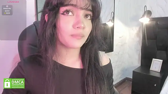 Snapshot of Darky_Doll chatting on February 2026 09:01:01 PM Darky Doll online show from February 2026 09:01:01 PM