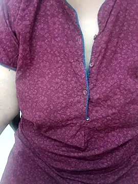 Snapshot of tami_lavanya chatting on December 2025 02:02:02 PM tami lavanya online show from December 2025 02:02:02 PM