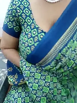 Snapshot of tami_lavanya chatting on January 2026 03:31:01 AM tami lavanya online show from January 2026 03:31:01 AM