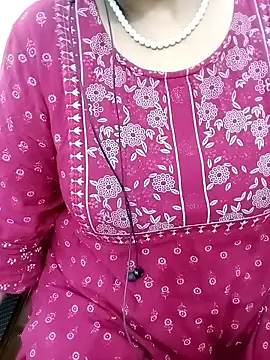 Snapshot of tami_lavanya chatting on January 2026 11:48:02 AM tami lavanya online show from January 2026 11:48:02 AM