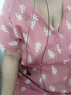 Snapshot of tami_lavanya chatting on January 2026 04:33:02 PM tami lavanya online show from January 2026 04:33:02 PM