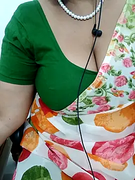 Snapshot of tami_lavanya chatting on February 2026 12:48:02 PM tami lavanya online show from February 2026 12:48:02 PM