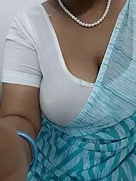 Snapshot of tami_lavanya chatting on February 2026 06:51:01 AM tami lavanya online show from February 2026 06:51:01 AM