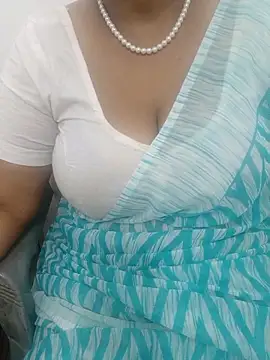 Snapshot of tami_lavanya chatting on February 2026 01:39:02 PM tami lavanya online show from February 2026 01:39:02 PM