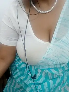 Snapshot of tami_lavanya chatting on February 2026 09:17:01 AM tami lavanya online show from February 2026 09:17:01 AM