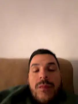 Snapshot of elvergon2023 chatting on November 2025 12:04:01 PM elvergon2023 online show from November 2025 12:04:01 PM