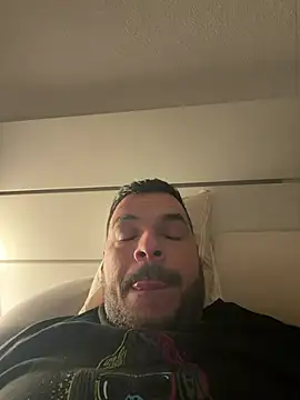 Snapshot of elvergon2023 chatting on March 2026 04:04:02 AM elvergon2023 online show from March 2026 04:04:02 AM