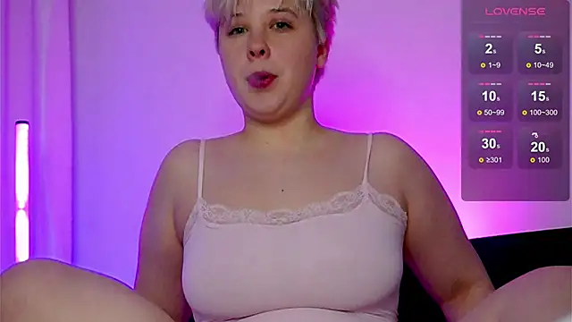 teyasunny online show from October 2025 09:21:02 PM