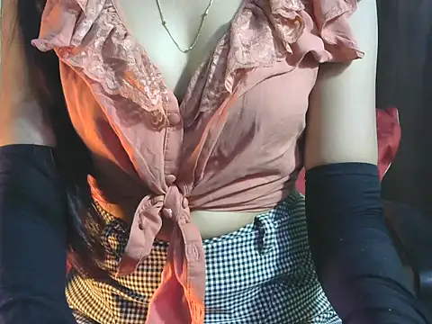 sheetal-sheetal95 online show from January 2026 06:11:02 PM