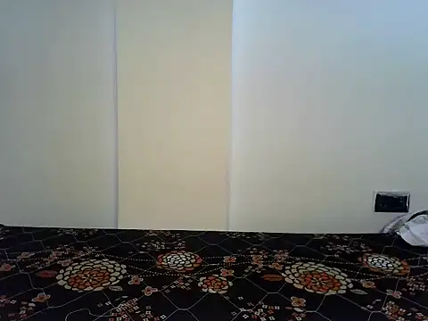 Snapshot of MYRA_GIRL21 chatting on September 2025 05:42:02 AM MYRA GIRL21 online show from September 2025 05:42:02 AM