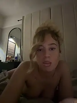 Snapshot of Aurorajadex chatting on September 2025 01:51:02 AM Aurorajadex online show from September 2025 01:51:02 AM