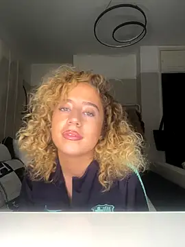 Snapshot of Aurorajadex chatting on October 2025 08:13:02 PM Aurorajadex online show from October 2025 08:13:02 PM