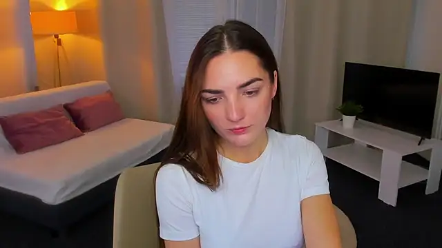 MyEllaLuvs online show from September 2025 01:22:02 PM