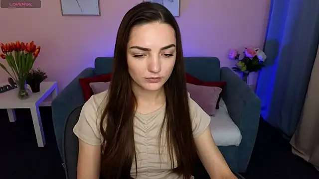 MyEllaLuvs online show from September 2025 08:30:01 PM