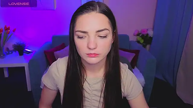 MyEllaLuvs online show from October 2025 08:18:02 PM