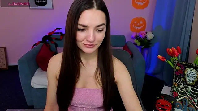 MyEllaLuvs online show from October 2025 09:19:02 PM