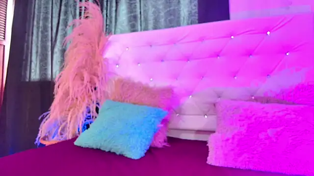 tatixxxvega online show from June 2026 07:41:02 PM