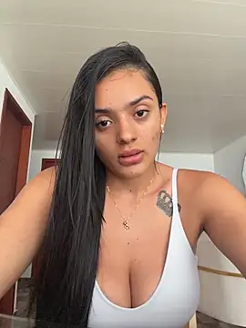 AnaaFaith  online show from May 2026 06:02:01 PM