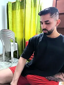 giannis090 online show from February 2026 07:58:02 PM