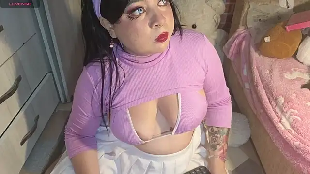 Snapshot of Lucycosplay777 chatting on January 2026 09:53:02 PM Lucycosplay777 online show from January 2026 09:53:02 PM