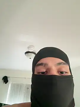 Snapshot of Mexican_boy_21 chatting on March 2026 11:33:01 PM Mexican boy 21 online show from March 2026 11:33:01 PM