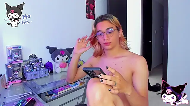 KeitaMoon online show from October 2025 01:42:02 PM