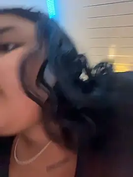 Snapshot of Nicky-222 chatting on February 2026 03:36:02 AM Nicky-222 online show from February 2026 03:36:02 AM