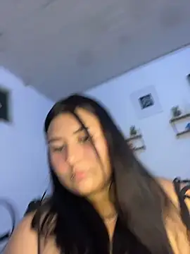 Snapshot of Nicky-222 chatting on March 2026 01:56:02 AM Nicky-222 online show from March 2026 01:56:02 AM