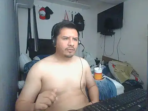 Snapshot of Xxxristiano chatting on February 2026 01:49:01 PM Xxxristiano online show from February 2026 01:49:01 PM