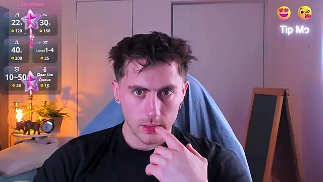 Oscar Miller  online show from November 2025 09:24:02 PM