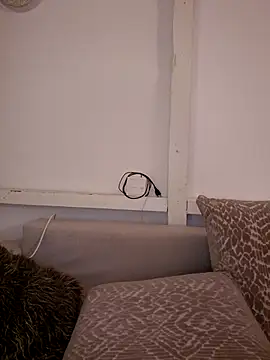 TinaLizxh online show from March 2026 11:04:01 PM