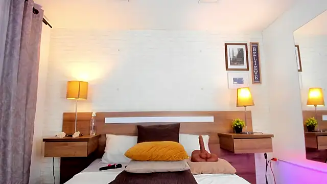 Snapshot of JenniferAuriston chatting on January 2026 08:36:01 PM JenniferAuriston online show from January 2026 08:36:01 PM